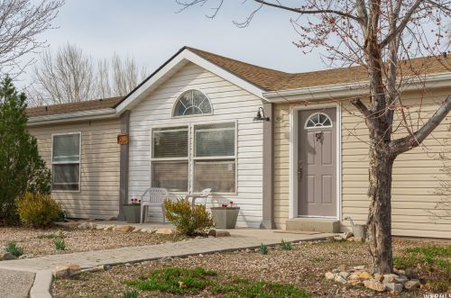 615 900, Perry, UT 84302-4317