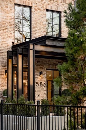 586 Gaylord St, Denver CO  80209-4626 exterior