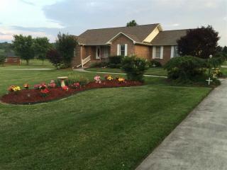 124 Bell Rd, Cleveland, TN 37323-9073
