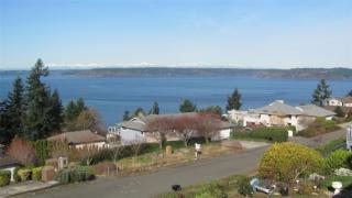 5737 Overlook Ave, Tacoma, WA 98422-1432