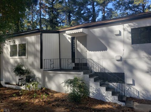 1377 Lockwood Dr, Atlanta GA  30311-3531 exterior