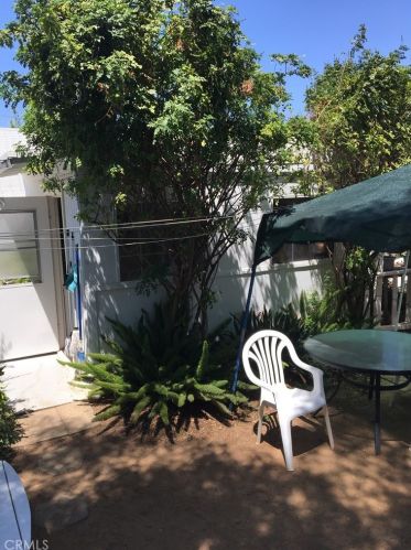 5653 Lewis Ave, Riverside CA  92503-8626 exterior