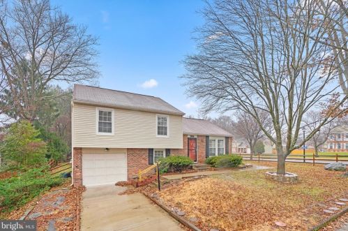 5450 Bluecoat Ln, Columbia MD  21045-2210 exterior