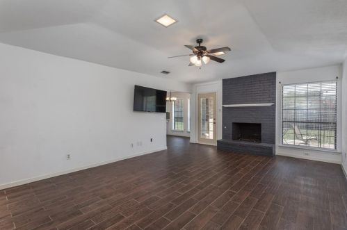 6808 Abilene Dr, Garland TX  75048-2856 exterior