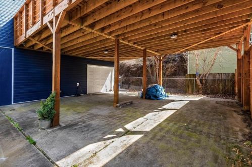 1786 Marietta Rd, Atlanta GA  30318-2717 exterior