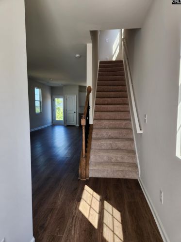 199 Kitti Wake Dr, Cayce-West Columbia SC  29170-3036 exterior