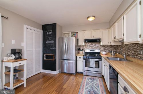 8743 Stockton Ave, Camden NJ  08109-3734 exterior