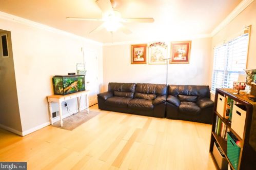 14418 Falmouth Dr, Woodbridge, VA 22193-2019
