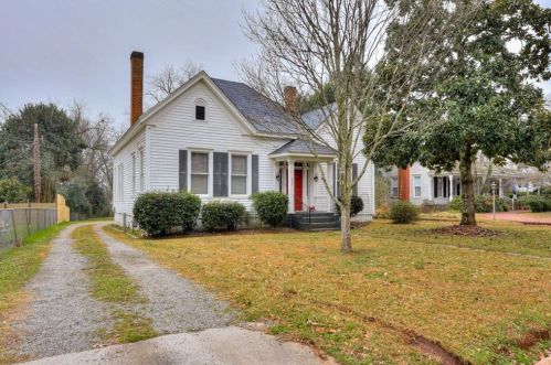 220 Robert Toombs Ave, Washington, GA 30673-1666