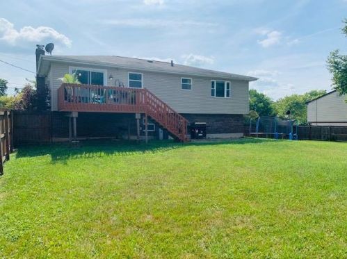 1494 Forester Dr, Cincinnati OH  45240-1138 exterior