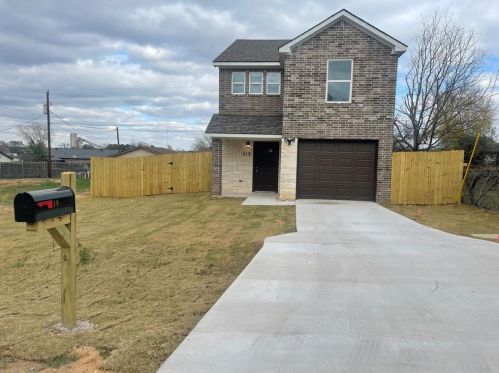 519 Mountain View Trl, Granbury TX  76049-5669 exterior