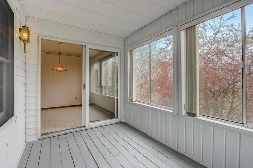 3727 Gershwin Ln, Saint Paul MN  55128-2944 exterior