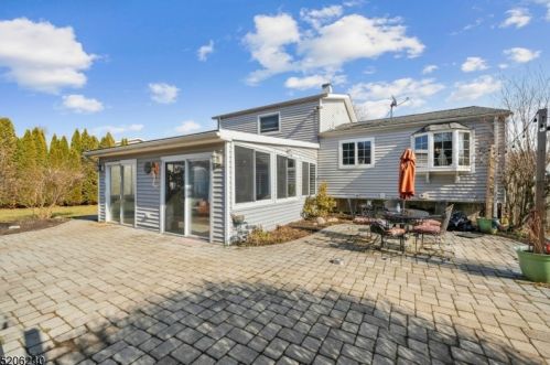 105 Carter Ter, Hackettstown NJ  07840-1002 exterior