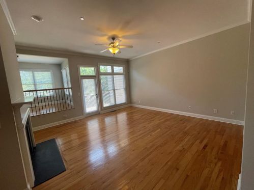 1226 Creekside Pl, Smyrna GA  30082-4882 exterior