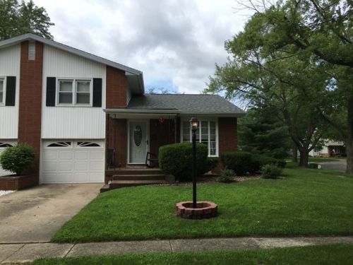 1301 Oak St, Swygert, IL 61764-2651