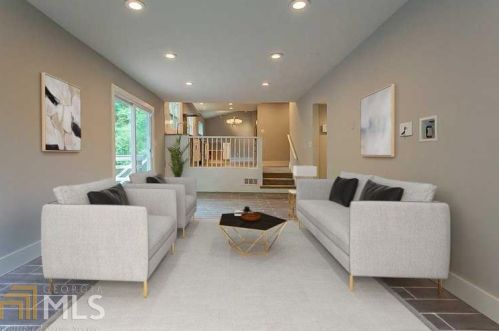561 Brent Ct, Stone Mountain, GA 30087-5101