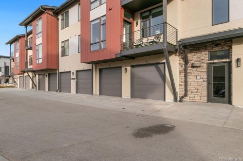 2727 Iowa Dr, Fort Collins CO  80525-4707 exterior