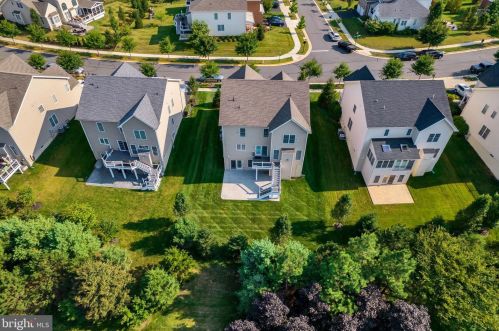 15474 Admiral Baker Cir, Haymarket, VA 20169-8184