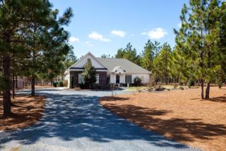 8935 Calloway Rd, Aberdeen, NC 28315-4808