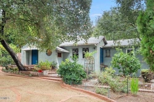 2846 Santa Anita Ave, Altadena, CA 91001-1927