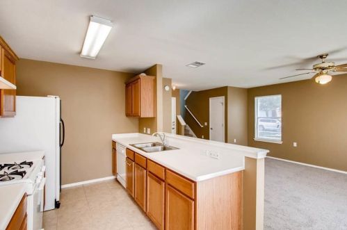 1143 Emmitt Run, Austin TX  78721-3028 exterior