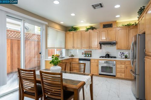 15 Poppy Hills Ln, San Ramon, CA 94583-9119