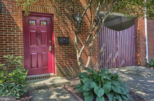 606 Showers St, Harrisburg, PA 17104-1664