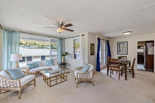 875 Alamuku St, Honolulu, HI 96821-1711