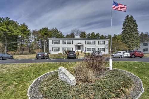 54 Kennison St, Manchester, ME 04351-3248