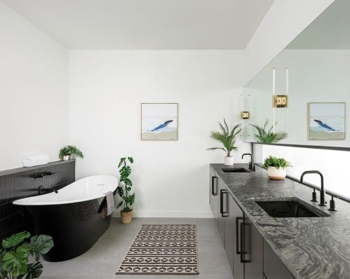 2721 Barton Skwy, Austin TX  78704-4647 exterior