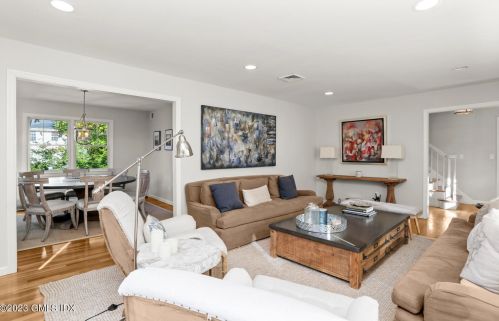 10 Rainbow Dr, Riverside CT  06878-1013 exterior