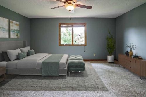 812 Meadowview Dr, Waterford, MN 55057-2972
