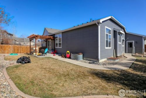 338 Graham Ln, Loveland CO exterior