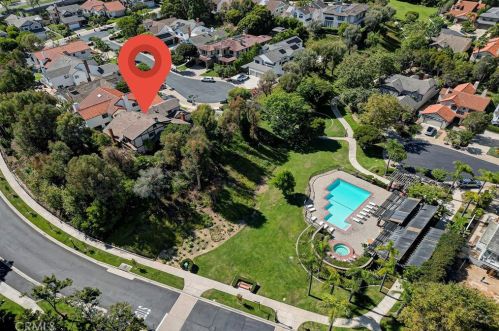 10 Cambridge, Manhattan Beach, CA 90266-7223