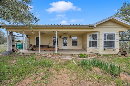268 Valley Ranch Cir, Valley Spring, TX 76885-2513