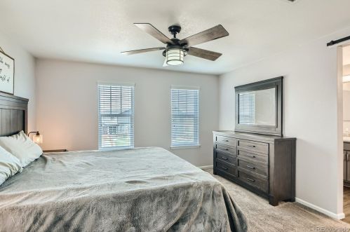 4677 Nepal Way, Aurora CO 80015-6402 exterior