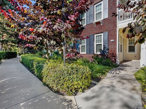 15 Natural Ct, San Juan Capistrano, CA 92694-1273