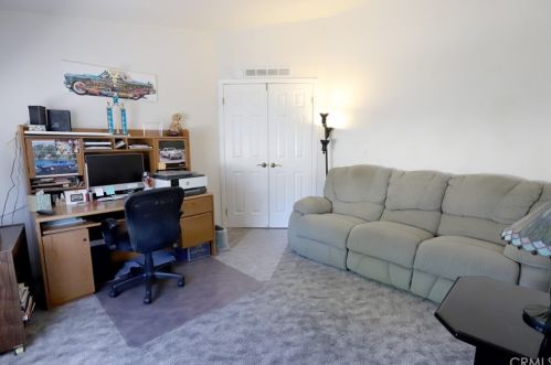 54 Maple Via, Anaheim CA  92801-1036 exterior