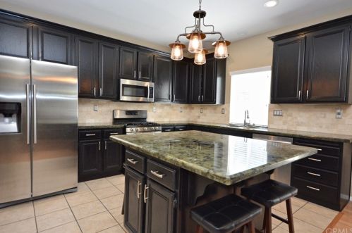 35283 Glen Ln, Wildomar, CA 92595-9065