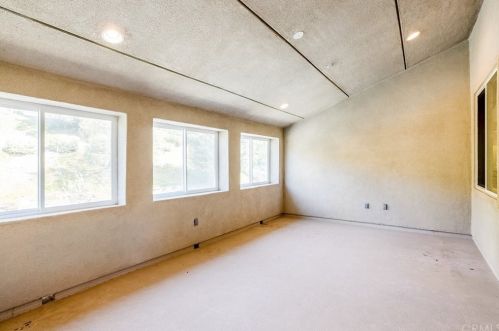 3476 Deep Waters Ct, Simi Valley CA  93065-0587 exterior