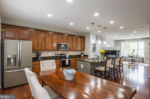 600 English Ivy Way, Aberdeen MD  21001-2673 exterior