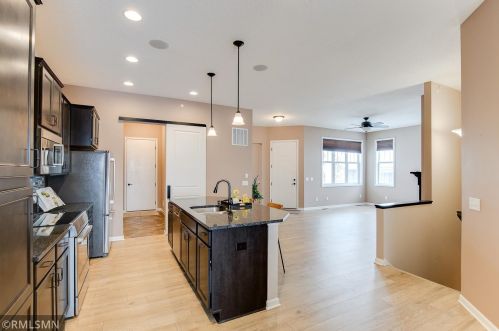 9169 Compass Pointe Rd, Saint Paul MN  55129 exterior