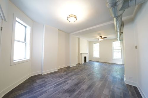 1041 Taylor St, Chicago, IL 60607-4224