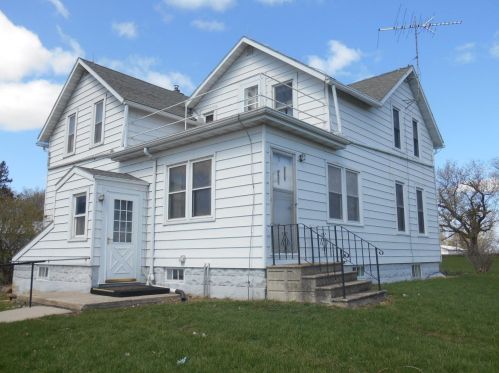 45671 290th St, Gaylord, MN 55334-2138
