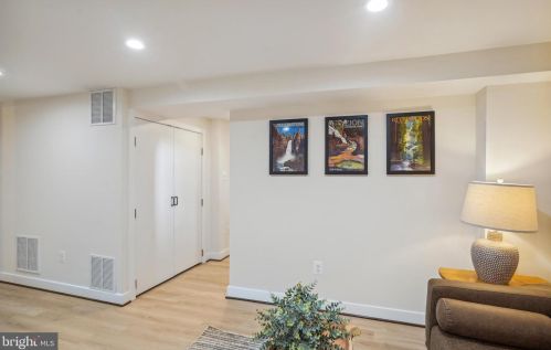 12215 Middle Rd, Silver Spring MD 20906-4639 exterior