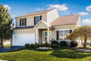 3044 Fawn Crossing Dr, Hilliard OH  43026-7714 exterior
