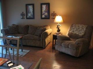 230 Turnberry Rd, Branson, MO 65616-3667