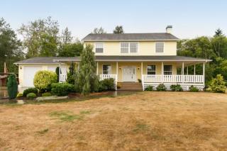 1717 Matz Rd, Ferndale, WA 98248-9385