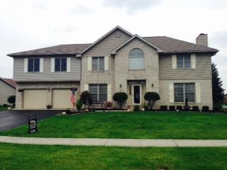 1901 Stonehedge Dr, Findlay, OH 45840-7715