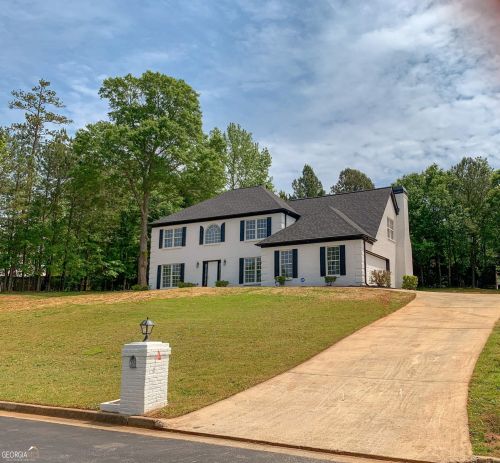 708 Forestglen Dr, Mcdonough, GA 30252-3977